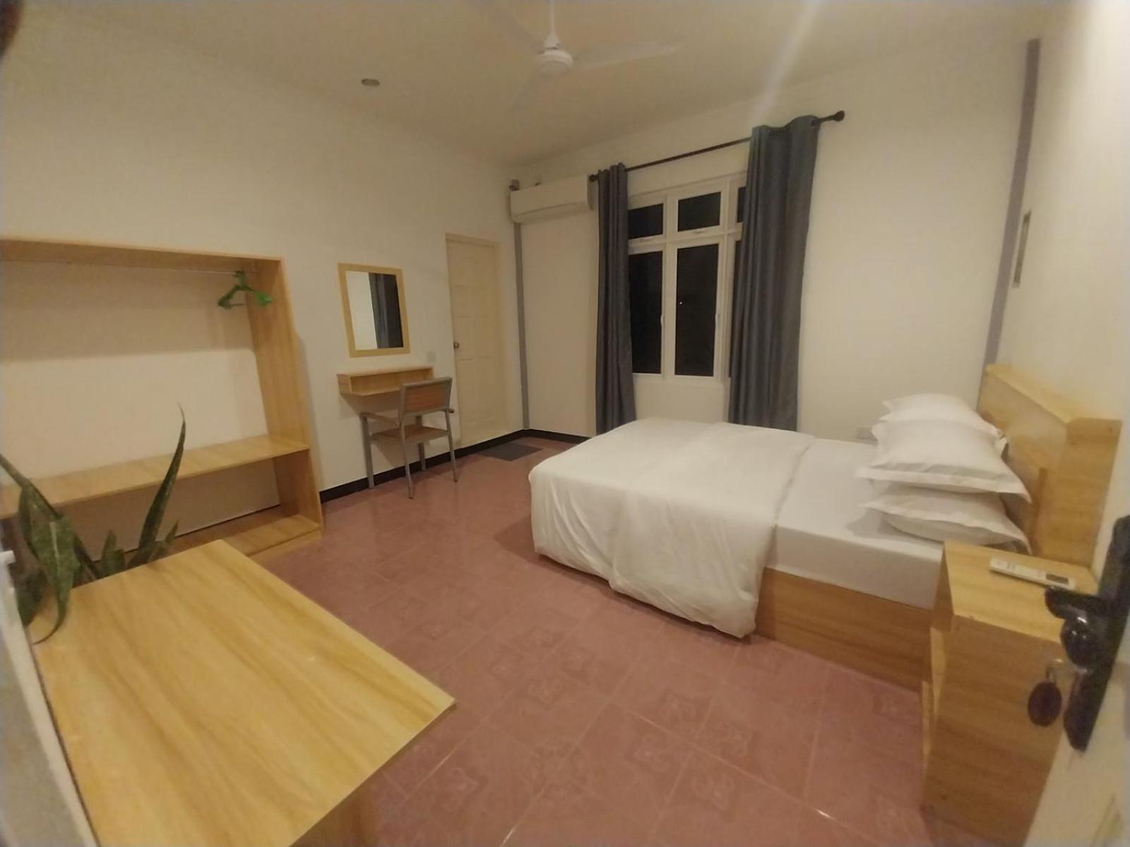 โคลฟ บีช Hotel Addu City ภายนอก รูปภาพ